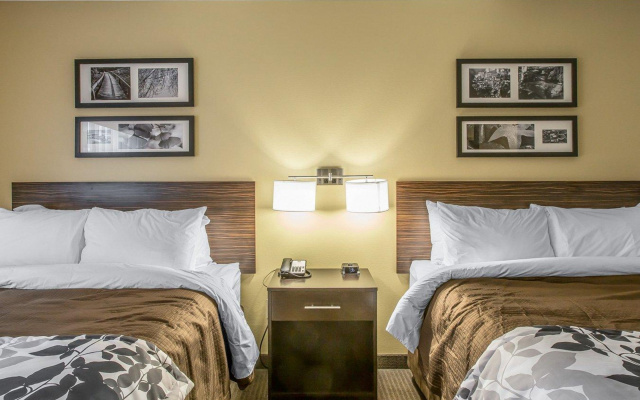 Quality Inn Decatur River City
