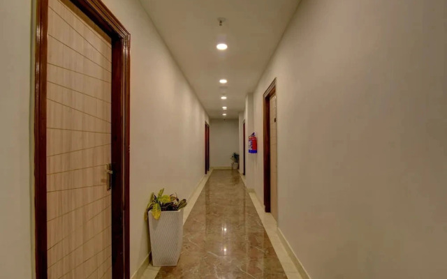 Nazeer Hotel By OYO Rooms