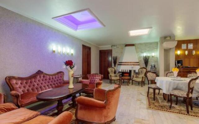 Former Ceausescu'S Vila Crizantema