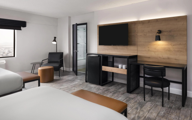 Aiden by Best Western Newark Airport