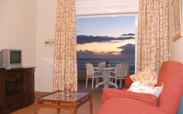Apartamentos La Muralla
