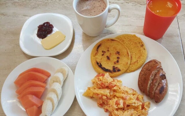 Tambo Marina Ecohostal - Hostel