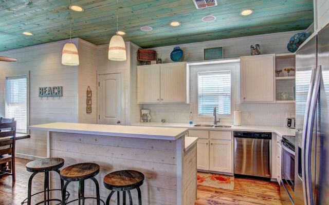 Feelin' Nauti - Four Bedroom Townhome