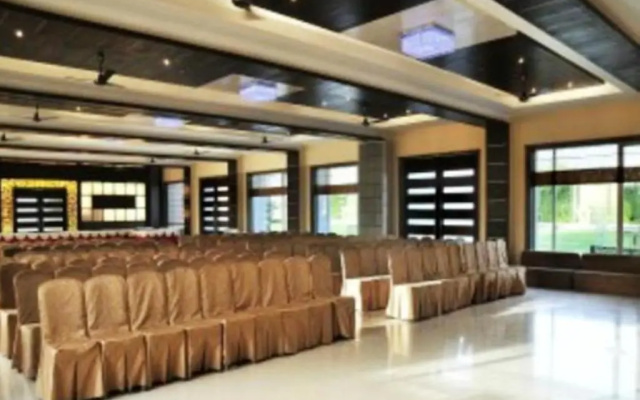 Brijwasi Lands Inn – Lobby – Mathura
