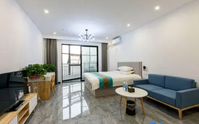 Huayang Nianhua Self-service Apartment (Linyi People's Hospital Beicheng New District)