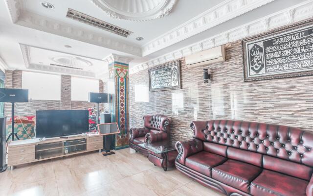 Super OYO 1640 Fallinda Hotel