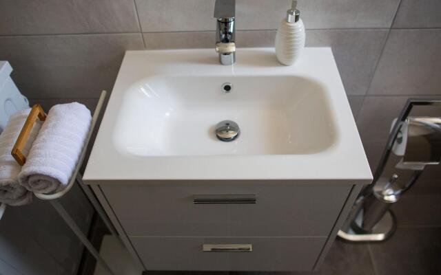 Plush Apartment in Imotski near Blue & Red Lakes