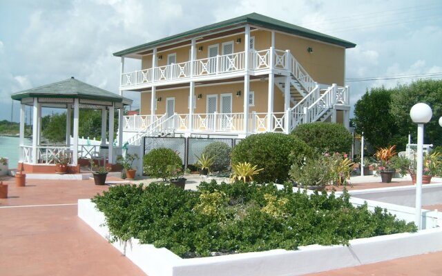 The Pointe Resort & Marina