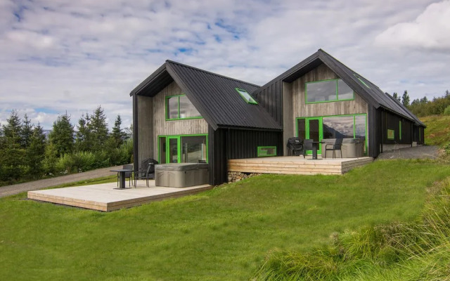Viking Cottages and Apartments