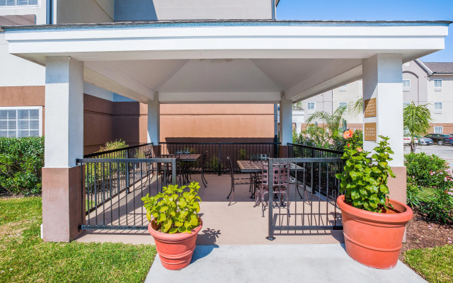 Candlewood Suites Lake Jackson Clute by IHG