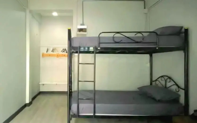 89 Bed & Studio hostel