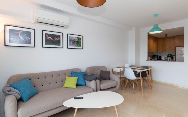 Lovely Apartment with Mediterranean View