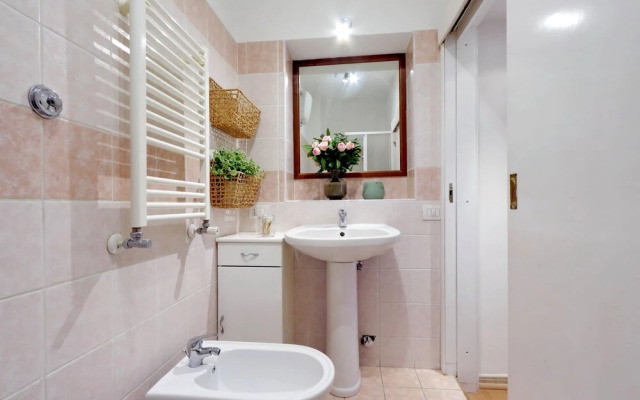 St Peter Mediatrice Apartment