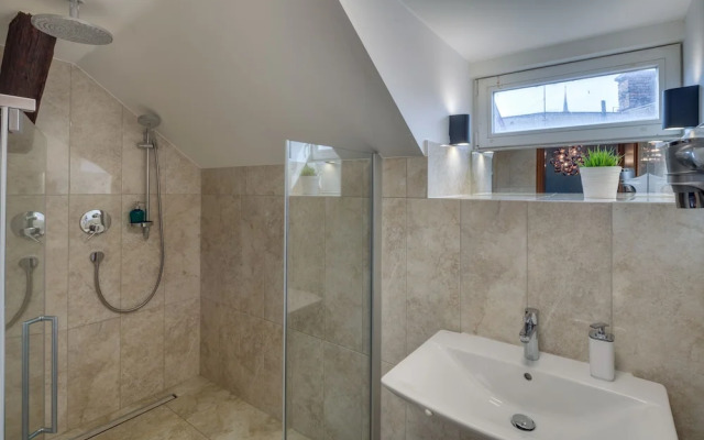 Selinor Old Town Apartments