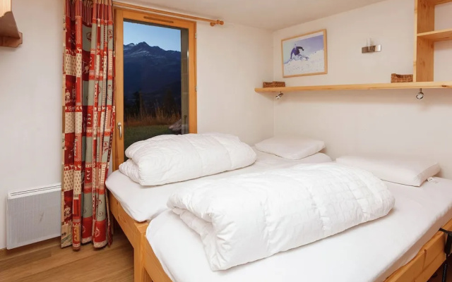 Cozy Holiday Home in Valfrejus near Ski Lift