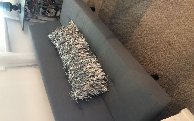 Brushwood House by Smith Point Beach