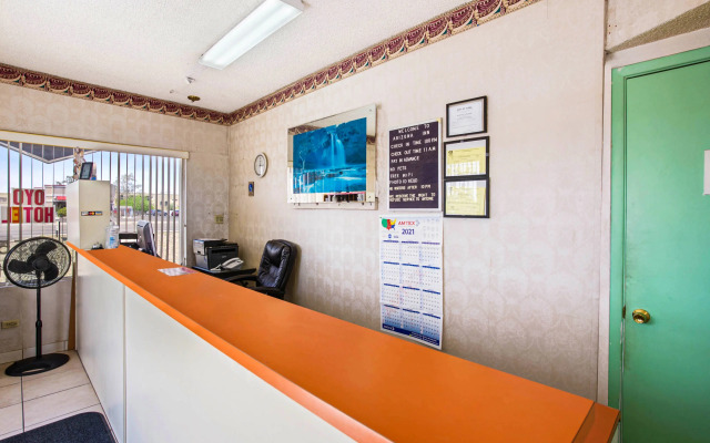 OYO Hotel Yuma AZ - I-8/US-95