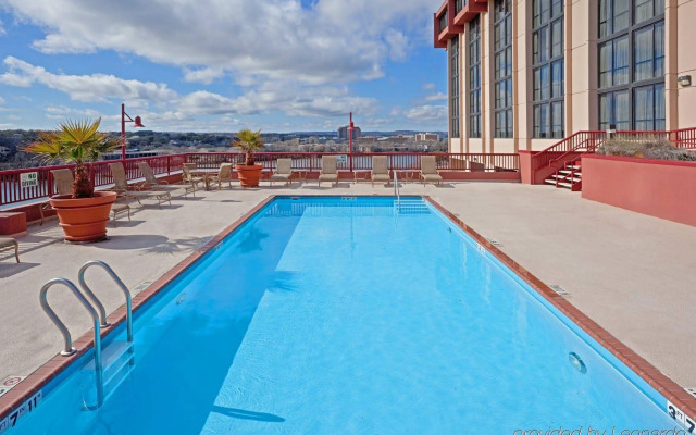 Holiday Inn Austin -Town Lake by IHG