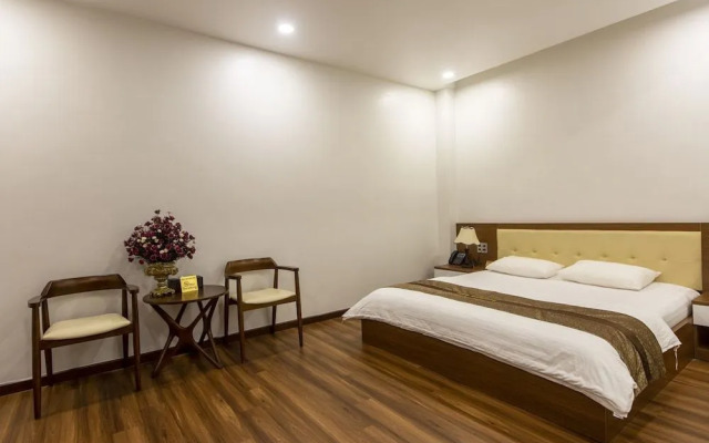 Hoang Hung Hotel