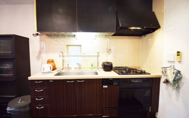 Hachiyama house