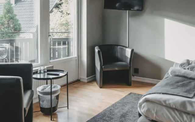 Appealing Vacation Home With Free Breakfast