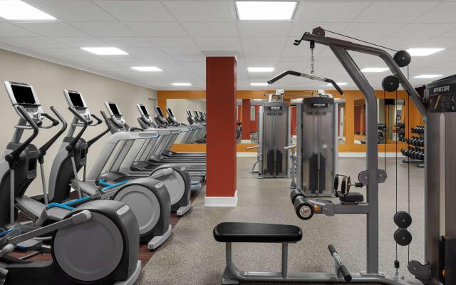 Hilton Kansas City Airport