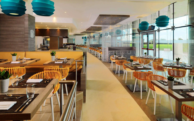 Sheraton Club des Pins Resort