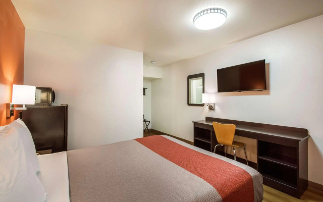 Motel 6 Youngtown, AZ - Phoenix - Sun City