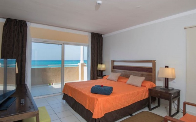 Hotel Playa Paraiso