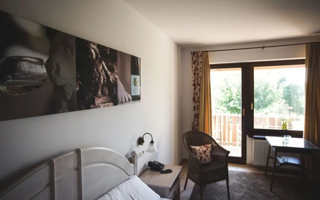 Weingut & Landhotel Lucashof