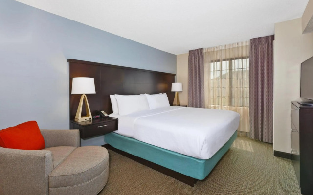 Staybridge Suites Detroit-Utica by IHG