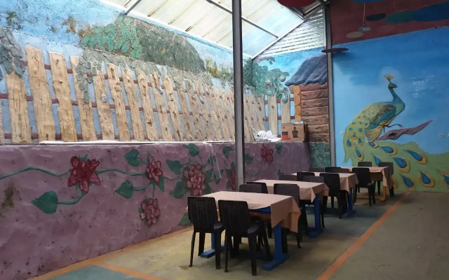 OYO 3040 D'pineapple Villa