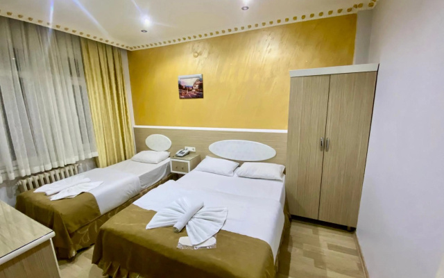 Grand Oral Hotel