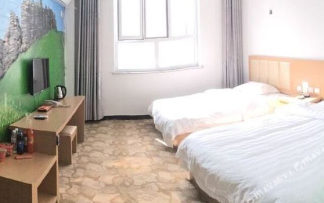 Caihui Theme Hotel