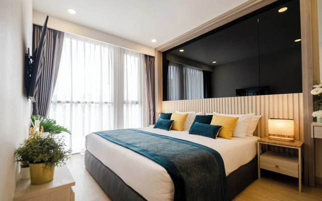 The Ozone Condotel Phuket