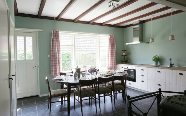 Peaceful Farmhouse in Doorn near Forest