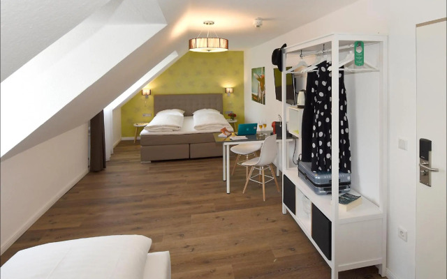 City Hotel ApartM3 am Park