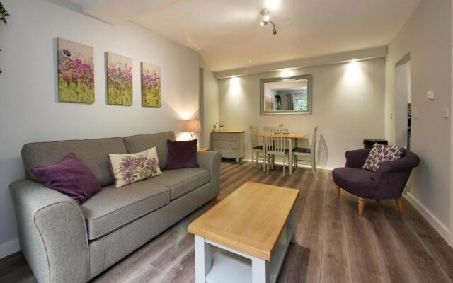 Crewe Short Lets 4 Victoria Court, Crewe