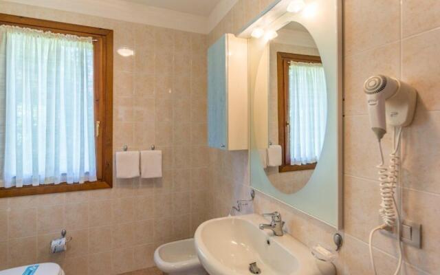 Villa V4 Bi-trifamiliare