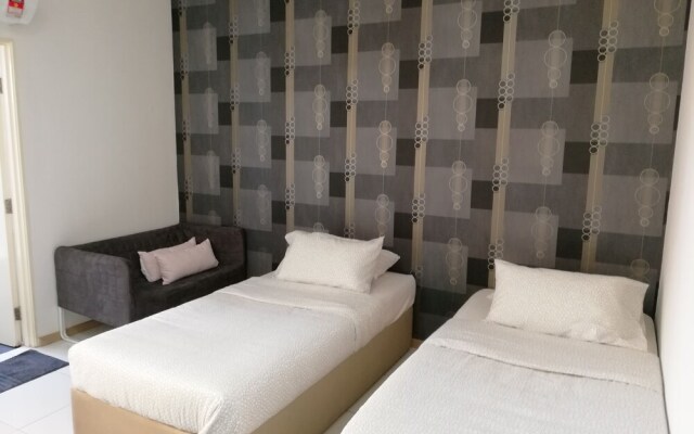 Lawang Suite 1 Bedroom Corner Apartment