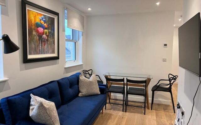 Chapel - Central Studio Apartment
