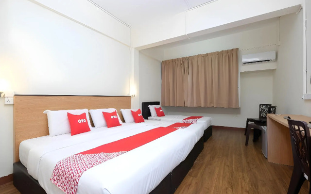 OYO 1105 Hotel 75