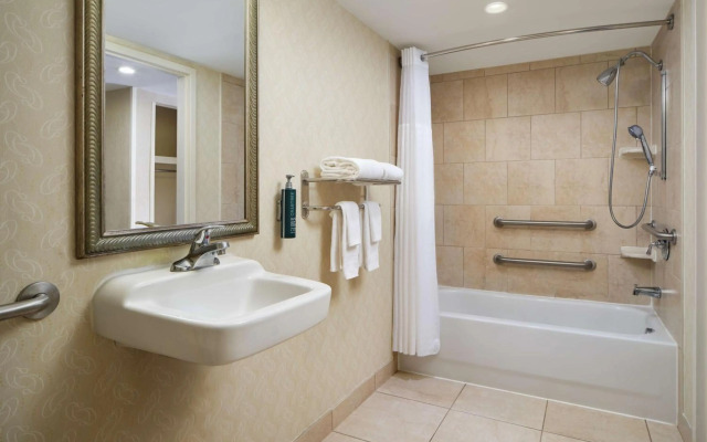 DoubleTree by Hilton Hotel Rocky Mount