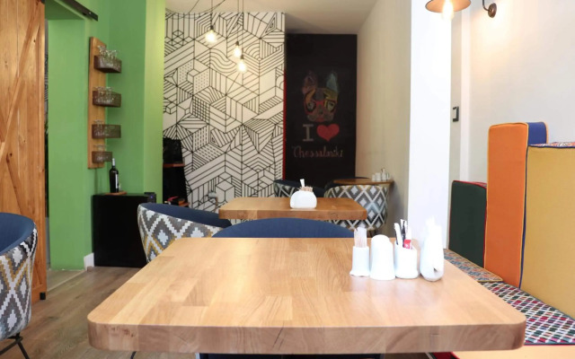 Blue Bottle Boutique Hotel