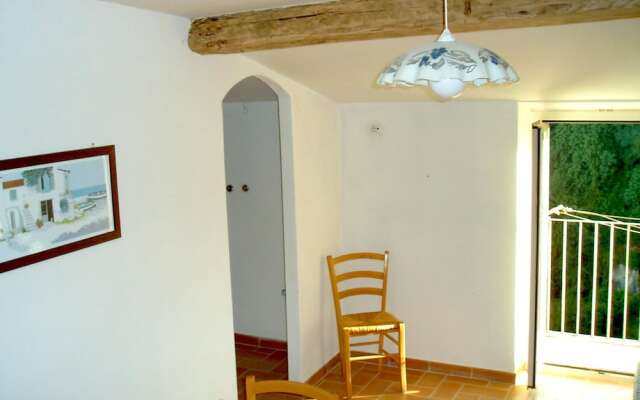 Apartment With one Bedroom in Caprarola, With Balcony and Wifi