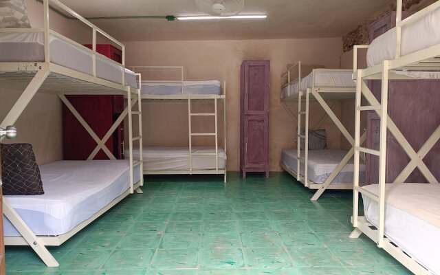 Hostel Valladolid 48