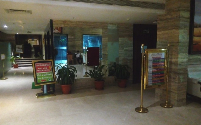 Hotel Masineni Grand