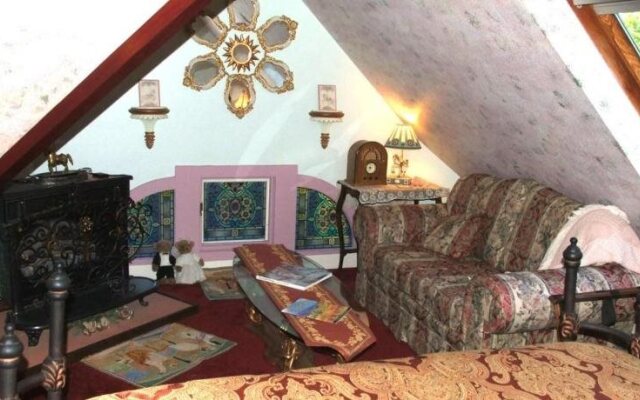 Robins Nest Bed & Breakfast