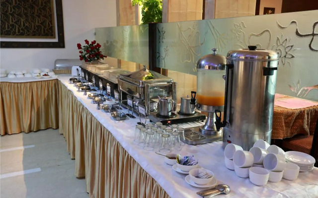 Hotel Airport Residency