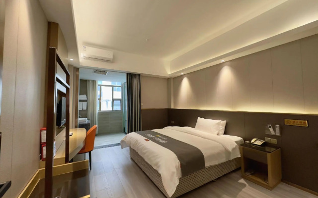 Weston Hotel